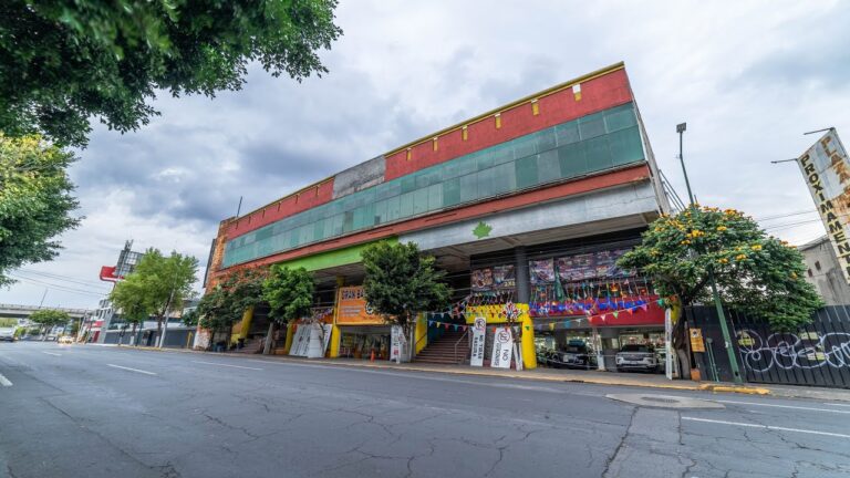 Oportunidades laborales en Plaza Tlalne Fashion Mall